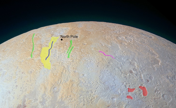 Die gefrorenen Canyons von Plutos Nordpol sind auf diesem Bild mit verbesserten Farben dargestellt. Das umliegende Gelände zeigt die höheren Lagen in gelb und die niedriger gelegenen in blau-grau.