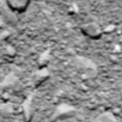Rosettas letztes Bild des Kometen 67P/Churyumov-Gerasimenko kurz vor dem Aufprall bei einer geschätzten Höhe von 20 m über der Oberfläche.